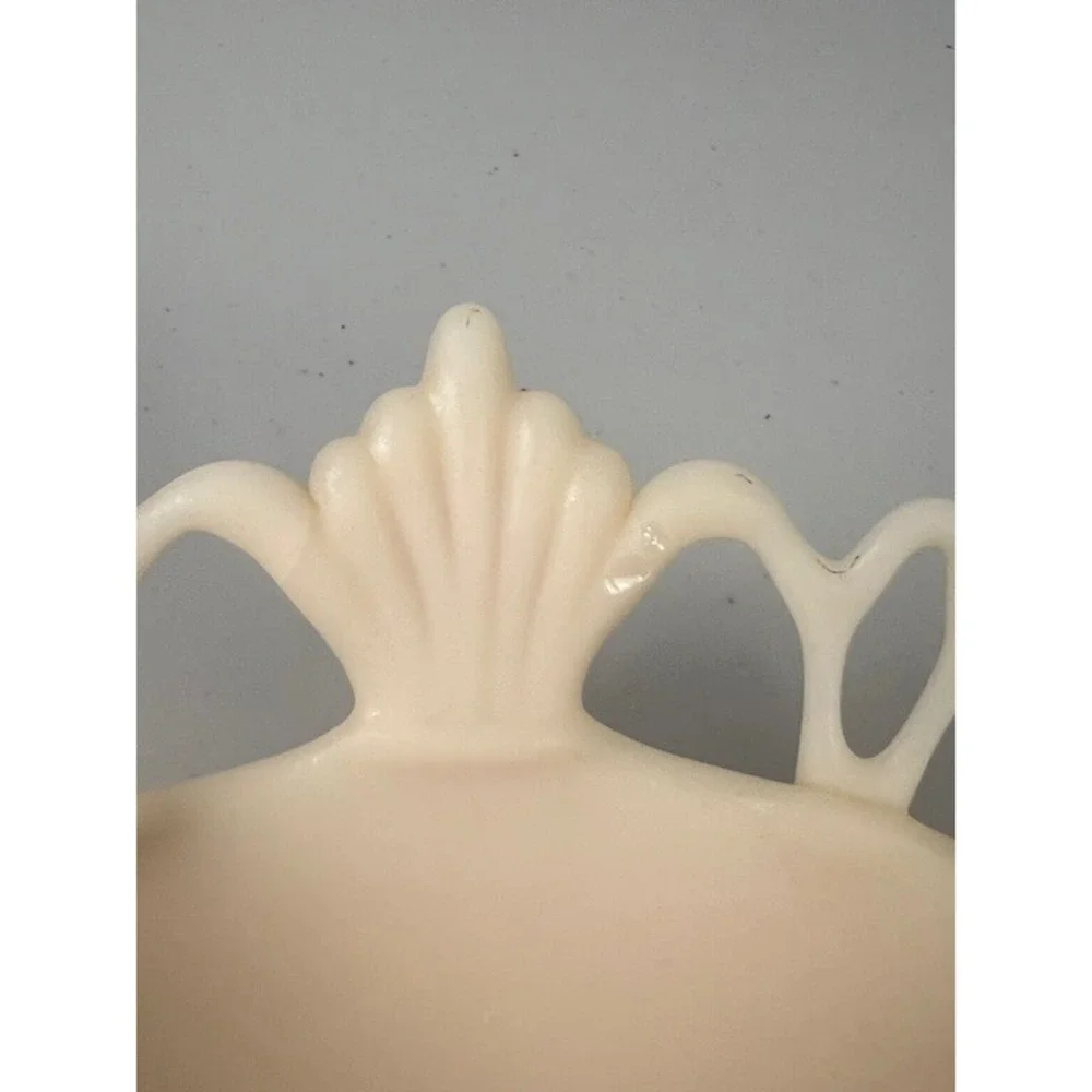 Westmoreland Glass Doric Lace Cream Satin Pedestal Bowl Compote‎ 10